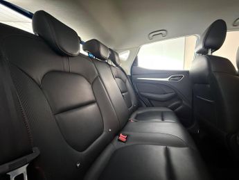 MG MG ZS 1.0 T-GDI Exclusive Auto Euro 6 5dr
