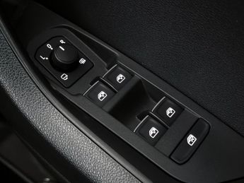 Skoda Karoq 1.6 TDI SE L DSG Euro 6 (s/s) 5dr