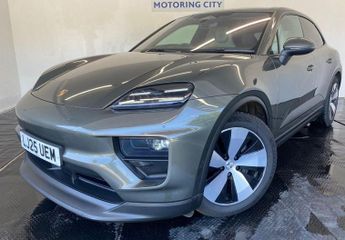 Porsche Macan 100kWh Auto 5dr