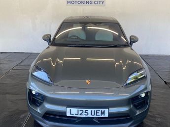 Porsche Macan 100kWh Auto 5dr