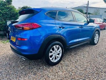 Hyundai TUCSON 1.6 CRDi MHEV SE Nav DCT Euro 6 (s/s) 5dr
