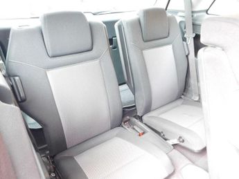 Vauxhall Zafira 1.8 16V Exclusiv Euro 5 5dr