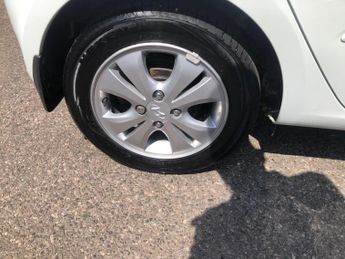 Hyundai i10 1.2 Active Auto Euro 5 5dr