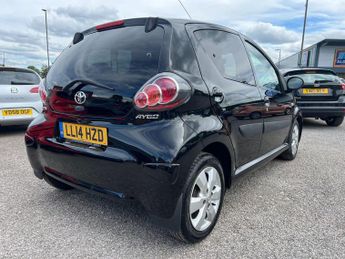 Toyota AYGO 1.0 VVT-i Move Euro 5 5dr