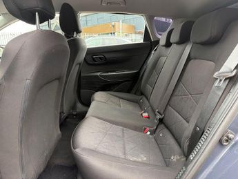 Hyundai Bayon 1.0 T-GDi MHEV SE Connect SUV 5dr Petrol Hybrid DCT Euro 6 (s/s)