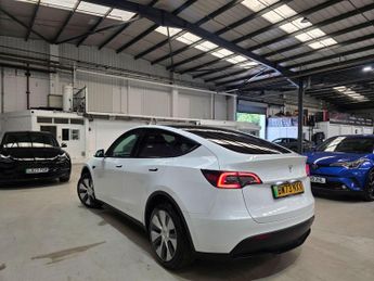 Tesla Model Y Auto RWD 5dr