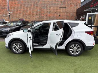 Hyundai Santa Fe 2.2 CRDi Blue Drive Premium Auto 4WD Euro 6 (s/s) 5dr (7 Seat)
