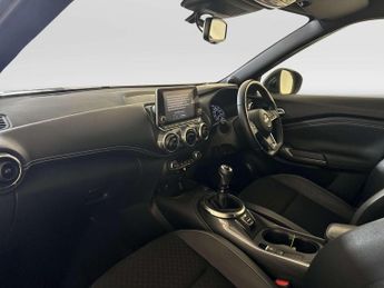 Nissan Juke 1.0 DIG-T N-Connecta SUV 5dr Petrol Manual Euro 6 (s/s) (114 ps)