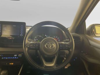 Toyota Yaris 1.5 VVT-h Icon Hatchback 5dr Petrol Hybrid E-CVT Euro 6 (s/s) (1