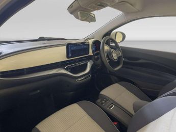 Fiat 500e 42kWh Icon Hatchback 3dr Electric Auto (118 ps)
