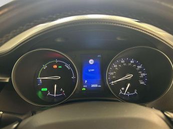 Toyota C-HR 1.8 VVT-h Icon SUV 5dr Petrol Hybrid CVT Euro 6 (s/s) (122 ps)