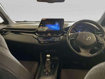 Toyota C-HR 1.8 VVT-h Icon SUV 5dr Petrol Hybrid CVT Euro 6 (s/s) (122 ps)