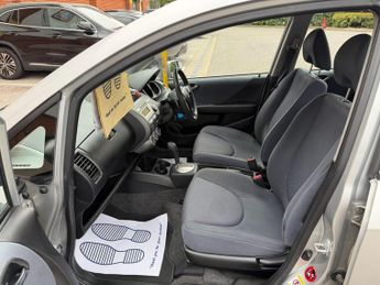 Honda Jazz 1.4 i-DSI SE Hatchback 5dr Petrol CVT-7 (139 g/km, 82 bhp)