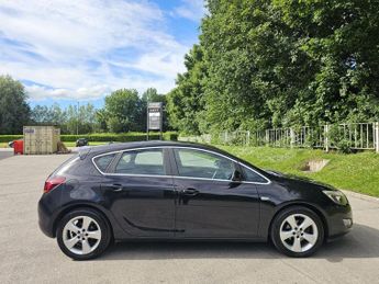Vauxhall Astra 1.6 16v SRi Euro 5 5dr