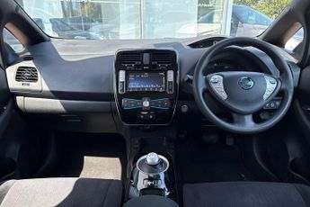 Nissan LEAF (80kW) Acenta (30kWh)