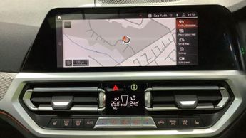 BMW 3 Series 2.0 320i M Sport Auto Euro 6 (s/s) 4dr