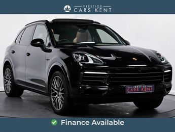 Porsche Cayenne 3.0 V6 E-Hybrid 17.9kWh Platinum Edition SUV 5dr Petrol Plug-in 