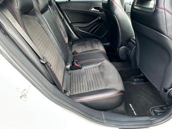 Mercedes-Benz CLA 1.6 CLA180 AMG Sport Coupe 7G-DCT Euro 6 (s/s) 4dr