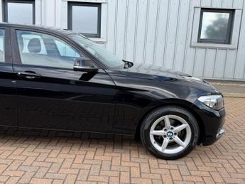BMW 1 Series 1.5 118i SE Auto Euro 6 (s/s) 5dr