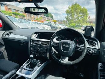 Audi A4 Avant 2.0 TDI Executive S line Euro 4 5dr