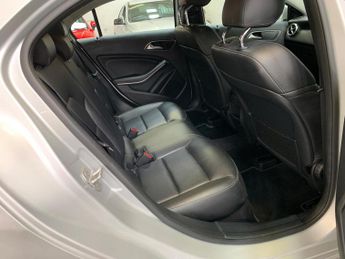 Mercedes-Benz A Class 1.6 A180 SE 7G-DCT Euro 6 (s/s) 5dr