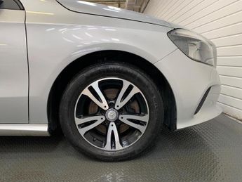 Mercedes-Benz A Class 1.6 A180 SE 7G-DCT Euro 6 (s/s) 5dr