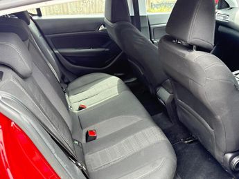 Peugeot 308 1.2 PureTech Allure EAT Euro 6 (s/s) 5dr