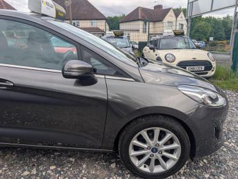 Ford Fiesta 1.0T EcoBoost Titanium Auto Euro 6 (s/s) 5dr