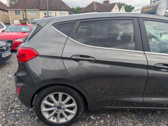 Ford Fiesta 1.0T EcoBoost Titanium Auto Euro 6 (s/s) 5dr