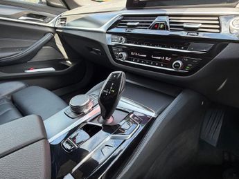 BMW 5 Series 2.0 530e 12kWh M Sport Touring Steptronic xDrive Euro 6 (s/s) 5d