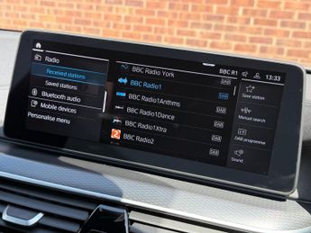 BMW 5 Series 2.0 530e 12kWh M Sport Touring Steptronic xDrive Euro 6 (s/s) 5d