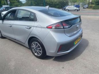 Hyundai IONIQ 38.3kWh Premium Auto 5dr