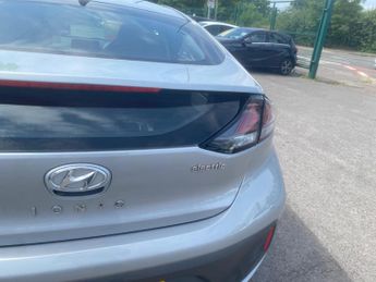 Hyundai IONIQ 38.3kWh Premium Auto 5dr