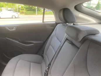 Hyundai IONIQ 38.3kWh Premium Auto 5dr