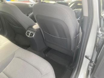 Hyundai IONIQ 38.3kWh Premium Auto 5dr