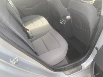 Hyundai IONIQ 38.3kWh Premium Auto 5dr