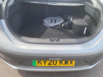 Hyundai IONIQ 38.3kWh Premium Auto 5dr