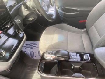 Hyundai IONIQ 38.3kWh Premium Auto 5dr