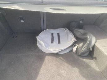 Hyundai IONIQ 38.3kWh Premium Auto 5dr