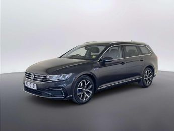Volkswagen Passat 1.4 TSI 13kWh GTE Estate 5dr Petrol Plug-in Hybrid DSG Euro 6 (s