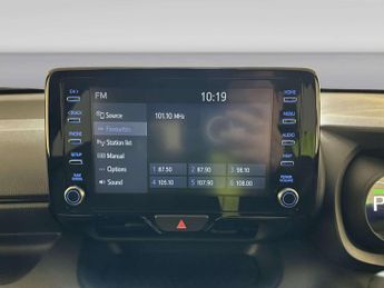 Toyota Yaris 1.5 VVT-h GR SPORT Hatchback 5dr Petrol Hybrid E-CVT Euro 6 (s/s