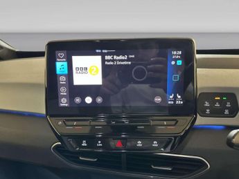 Volkswagen ID.3 Pro Performance 58kWh Family Hatchback 5dr Electric Auto (204 ps