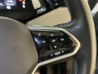 Volkswagen ID.3 Pro Performance 58kWh Family Hatchback 5dr Electric Auto (204 ps