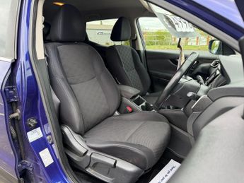 Nissan Qashqai 1.5 dCi n-tec SUV 5dr Diesel Manual 2WD Euro 6 (s/s) (110 ps)