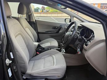 Kia Ceed 1.6 GDi 3 DCT Euro 5 5dr