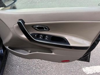 Kia Ceed 1.6 GDi 3 DCT Euro 5 5dr