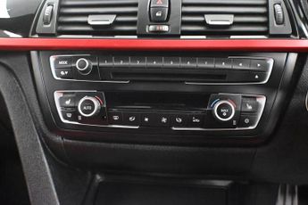BMW 3 Series 2.0 320d Sport Auto Euro 5 (s/s) 4dr