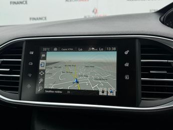 Peugeot 308 1.2 PureTech Allure EAT Euro 6 (s/s) 5dr