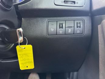 Hyundai ix20 1.6 Active Auto Euro 5 5dr