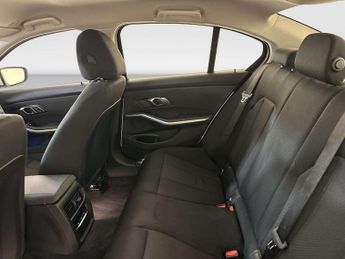 BMW 3 Series 2.0 330e 12kWh SE Pro Saloon 4dr Petrol Plug-in Hybrid Auto Euro
